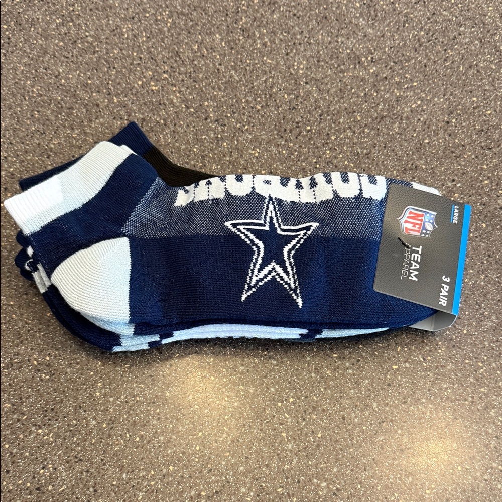 NFL Men's Navy and White Star Logo Socks